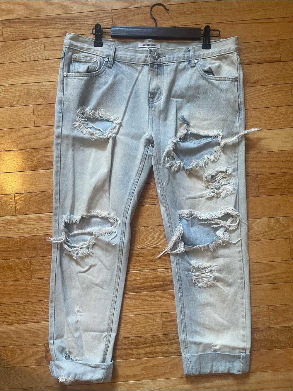 Distressed Light Blue Boyfriend Jeans